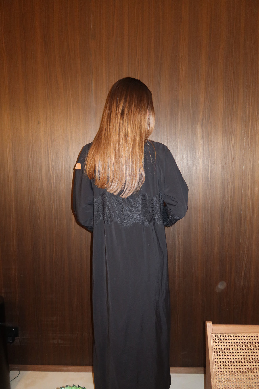Noir Lace Abaya 🖤