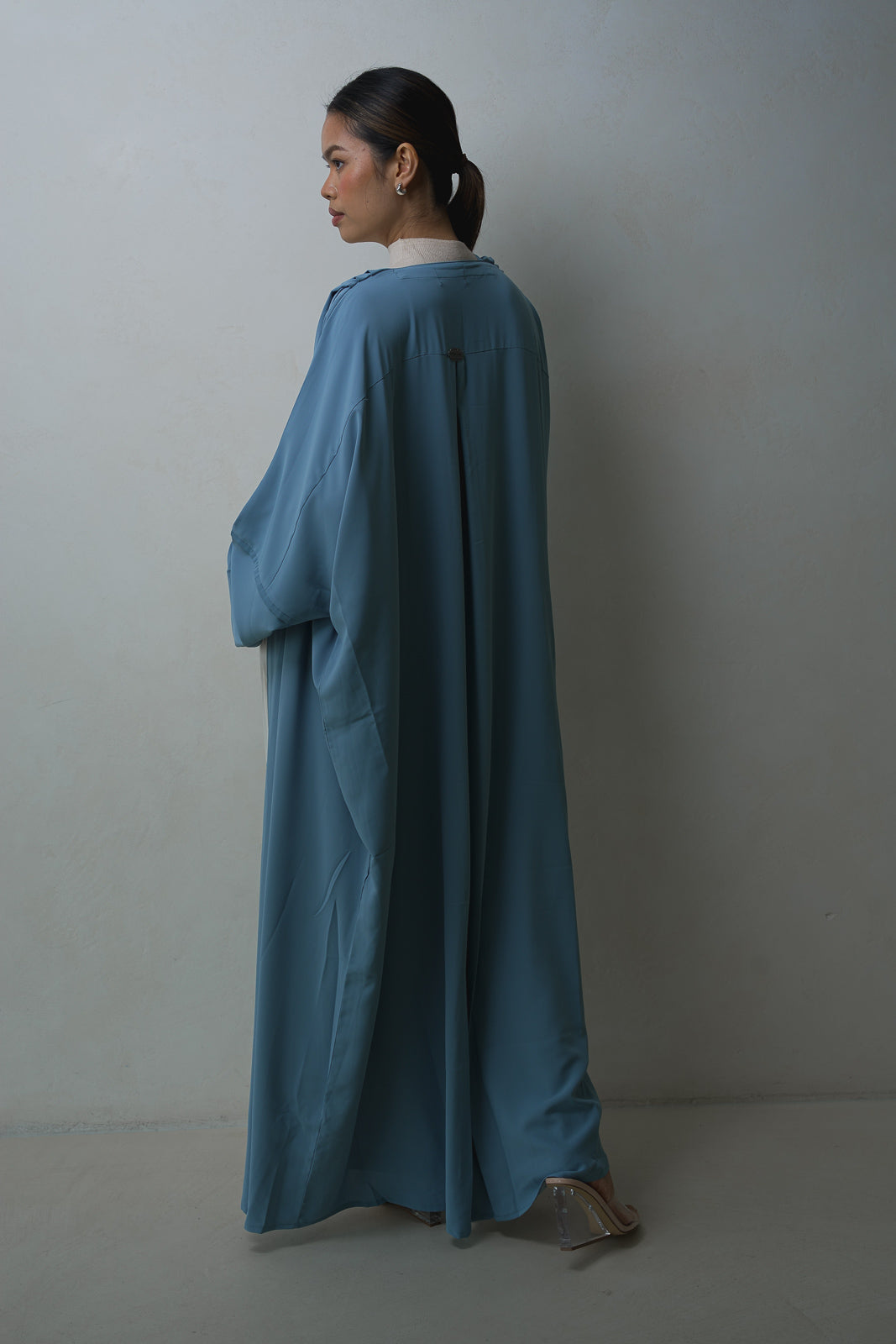 Layali Flow Light Blue