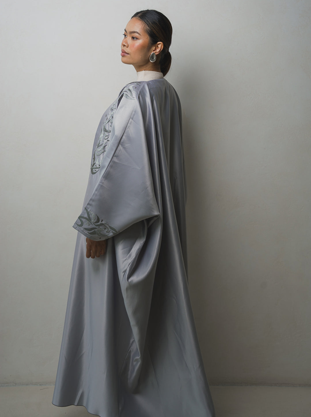 Layali Aura- Grey